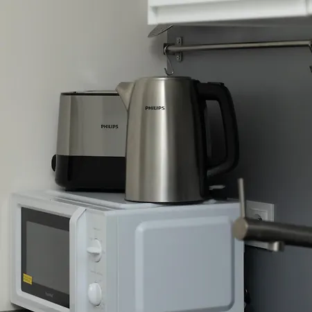 Bright With Terrace And Parking Close To The Sea In By Renters *