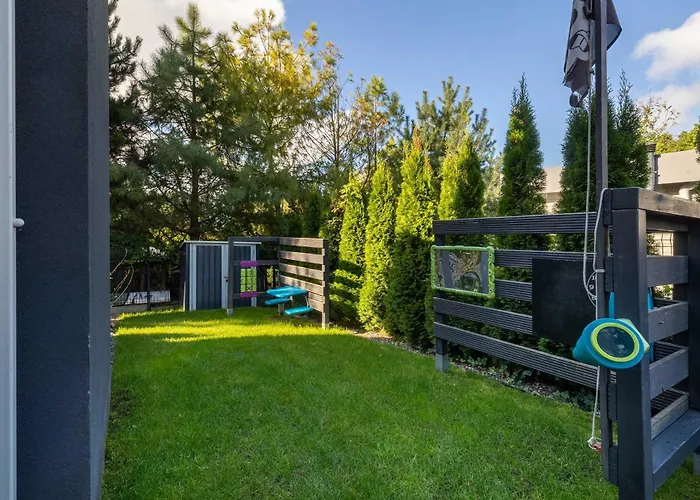 Bright With Terrace And Parking Close To The Sea In By Renters Niechorze